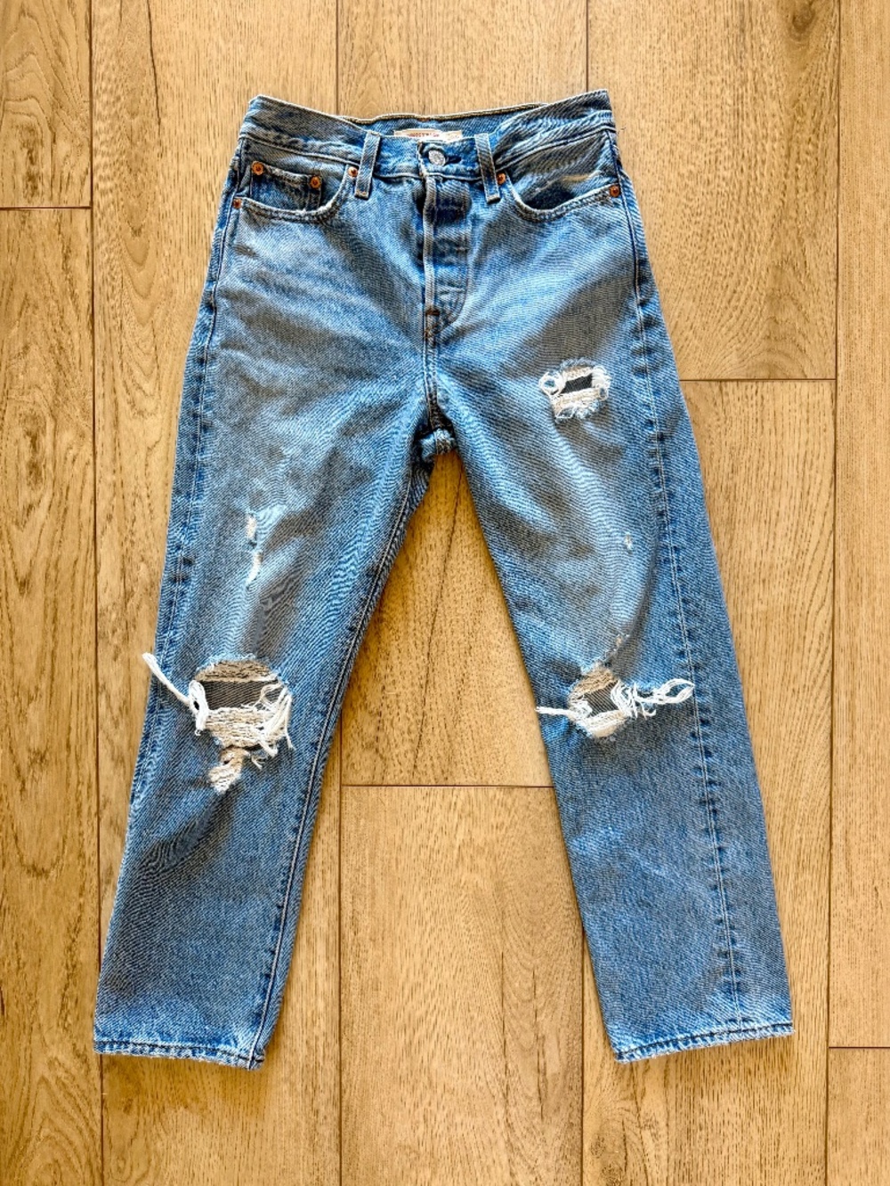 Levi’s Wedgie Straight Jeans, Size 26, Distressed High Rise Vintage Denim